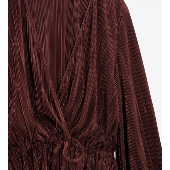 Zara Pleated Blouse - Picture 8 of 10
